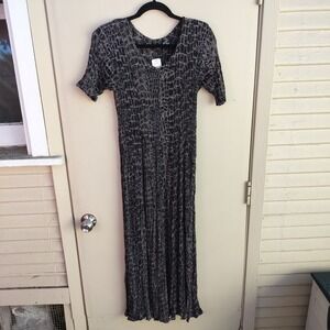 NWT‎ Starina Alligator Croc Print Gray Short Sleeved Maxi Dress Medium